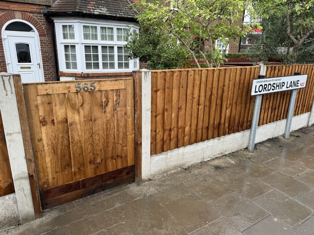 Fence company in Muswell Hill N10