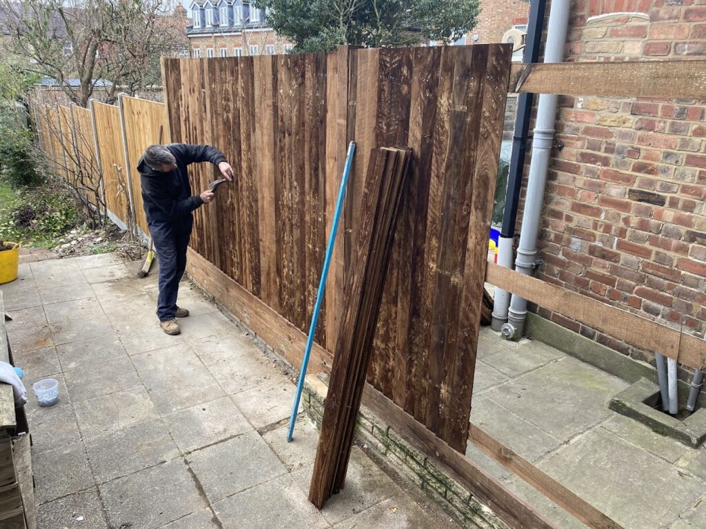 Fencing company in Barnet EN5